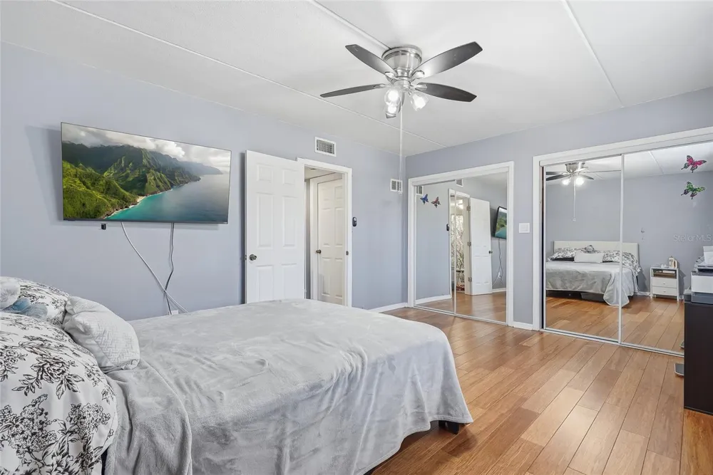 4702 MICHAEL COURT #142 Tampa, FL 33614