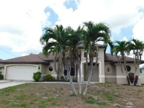 4322 SW 18TH PLACE