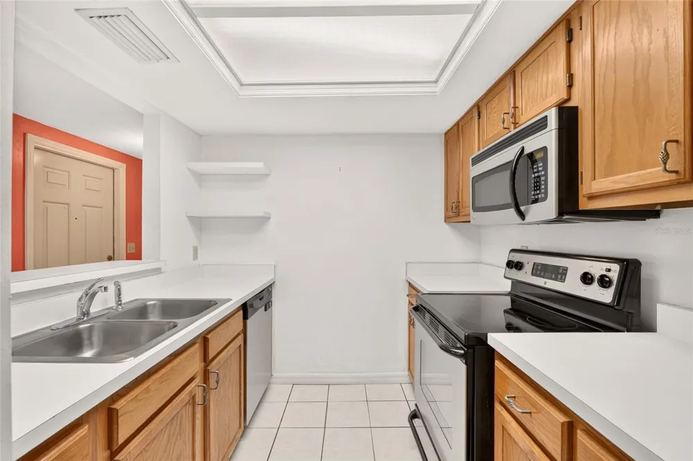 5846 SW 9TH PLACE Gainesville, FL 32607