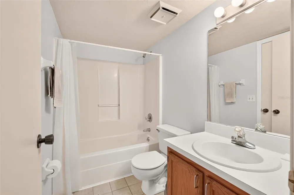 5846 SW 9TH PLACE Gainesville, FL 32607