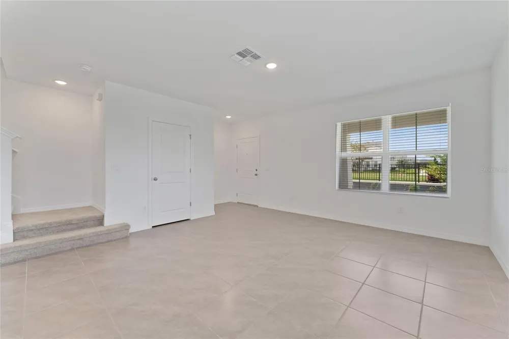 15014 WINDFLOWER ALLEY Winter Garden, FL 34787
