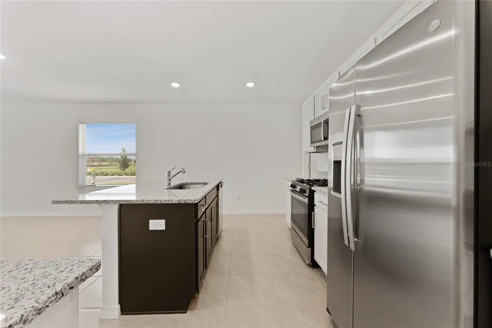 15014 WINDFLOWER ALLEY Winter Garden, FL 34787