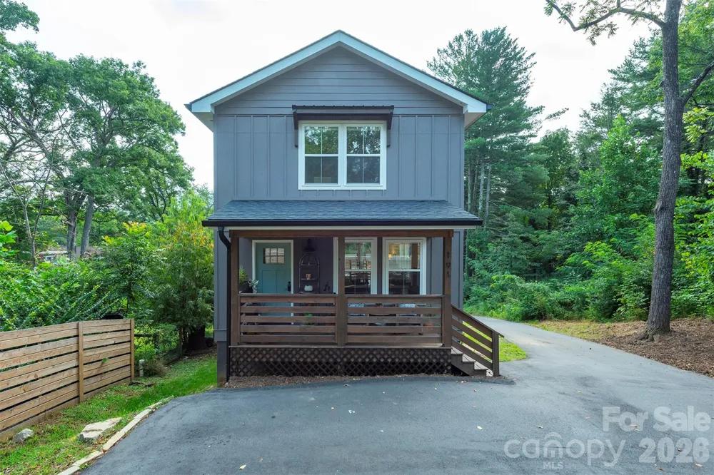 191 Chatham Road Asheville, NC 28804