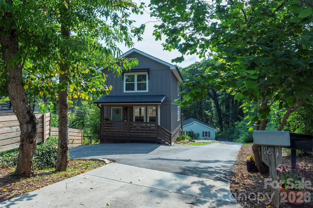 191 Chatham Road Asheville, NC 28804
