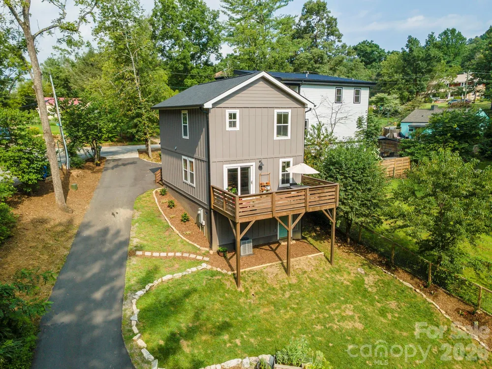 191 Chatham Road Asheville, NC 28804