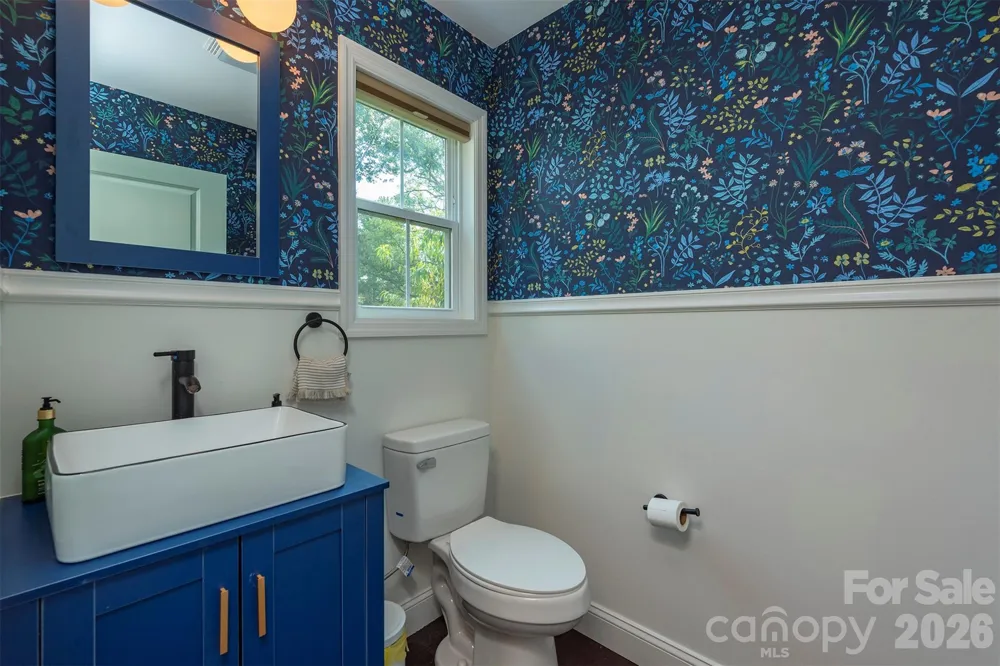 191 Chatham Road Asheville, NC 28804