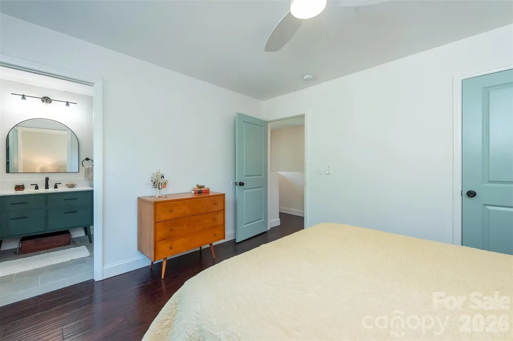 191 Chatham Road Asheville, NC 28804