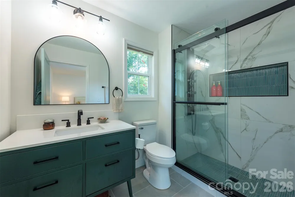 191 Chatham Road Asheville, NC 28804