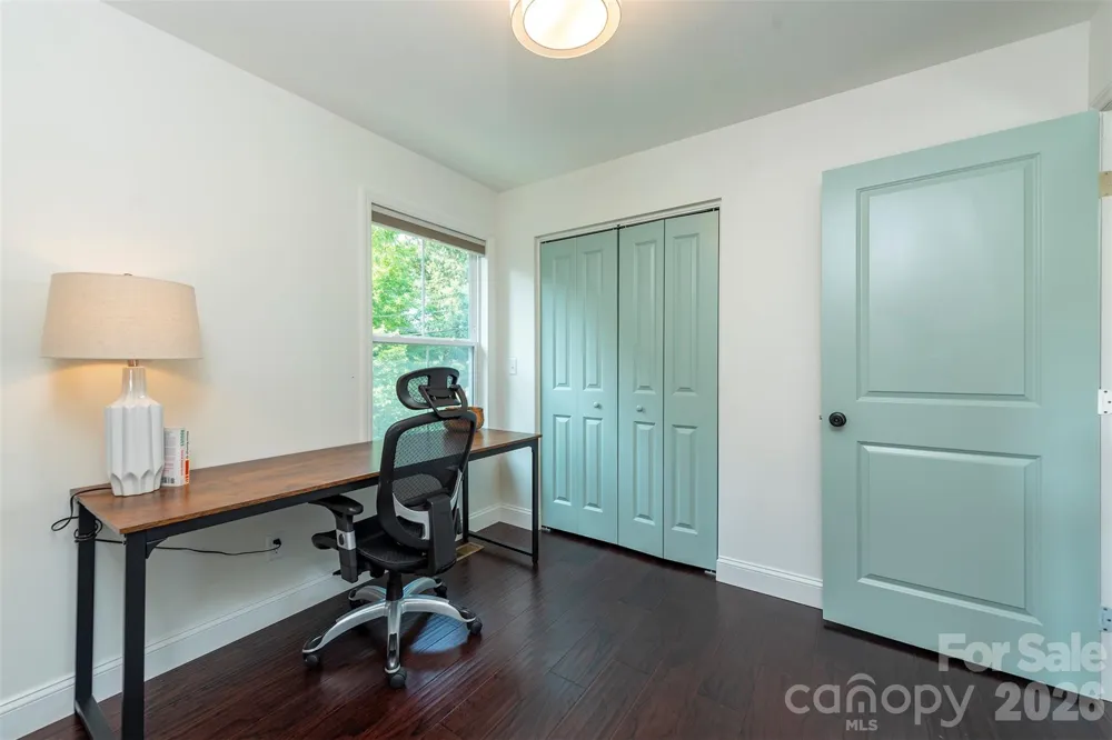 191 Chatham Road Asheville, NC 28804