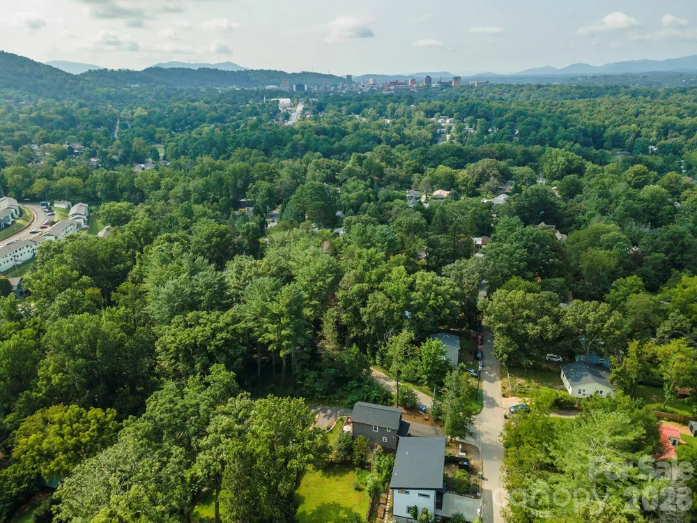 191 Chatham Road Asheville, NC 28804