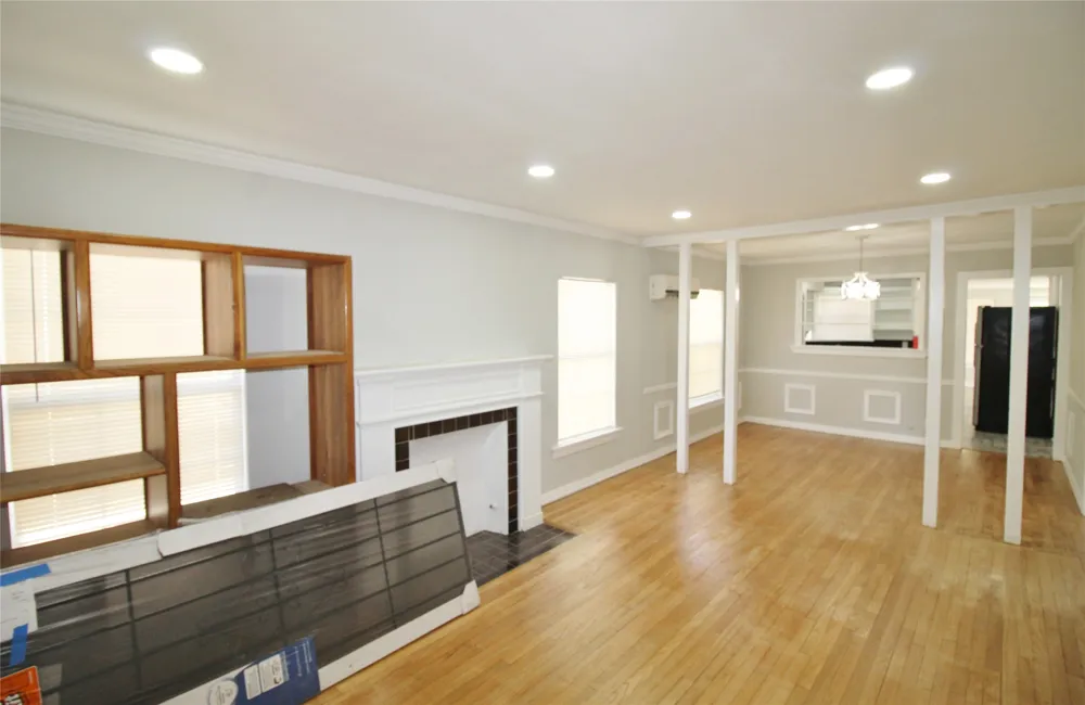 3427 Kinmore Street Dallas, TX 75223
