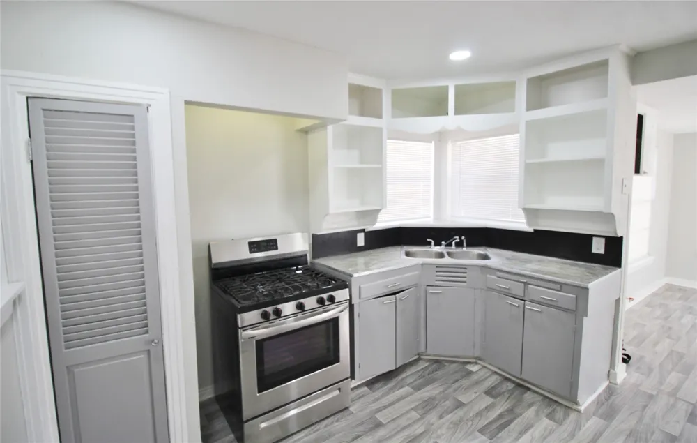 3427 Kinmore Street Dallas, TX 75223