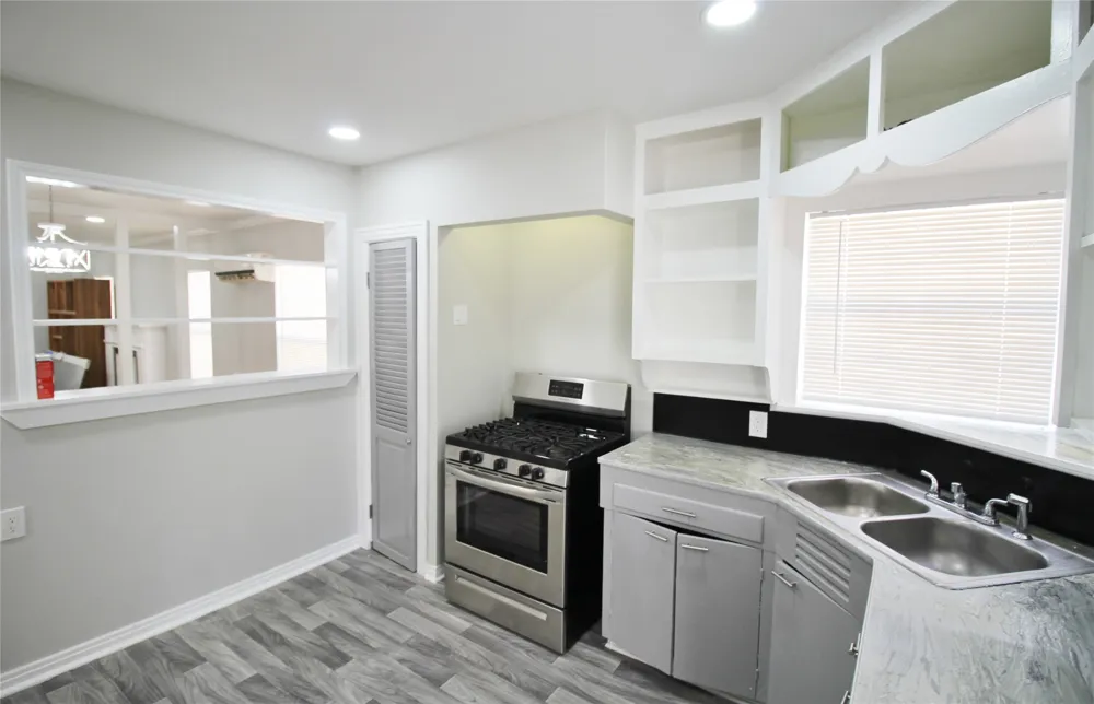 3427 Kinmore Street Dallas, TX 75223