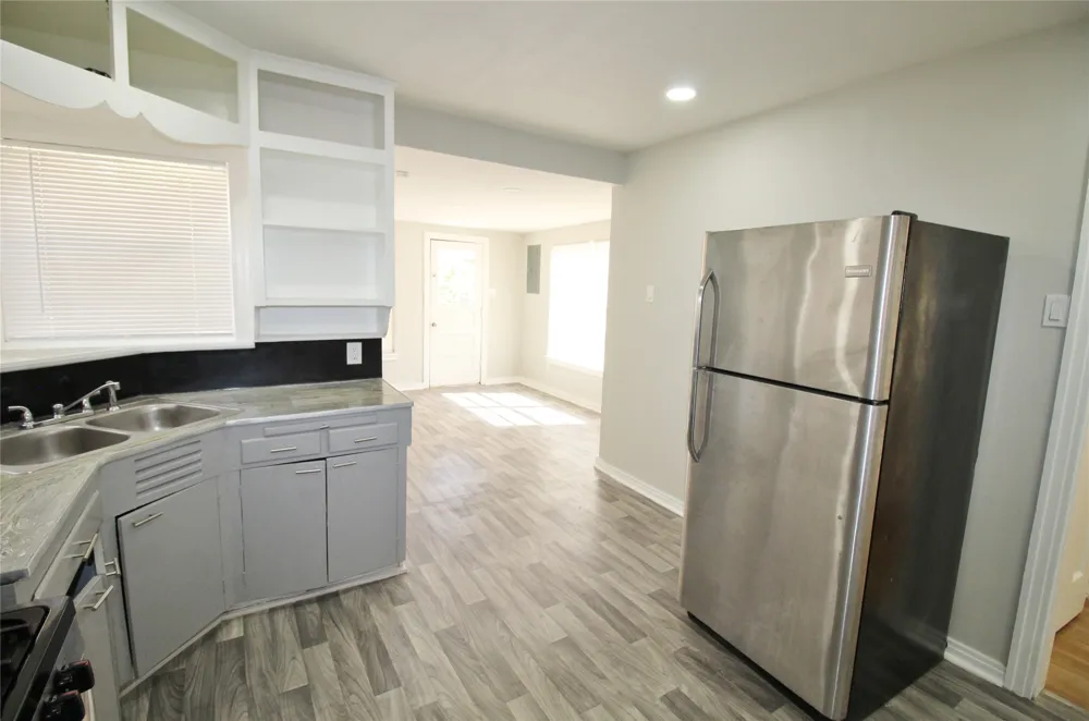 3427 Kinmore Street Dallas, TX 75223