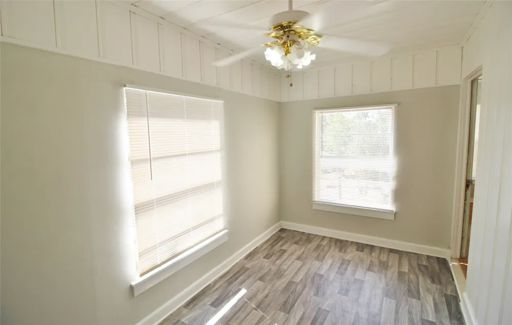 3427 Kinmore Street Dallas, TX 75223