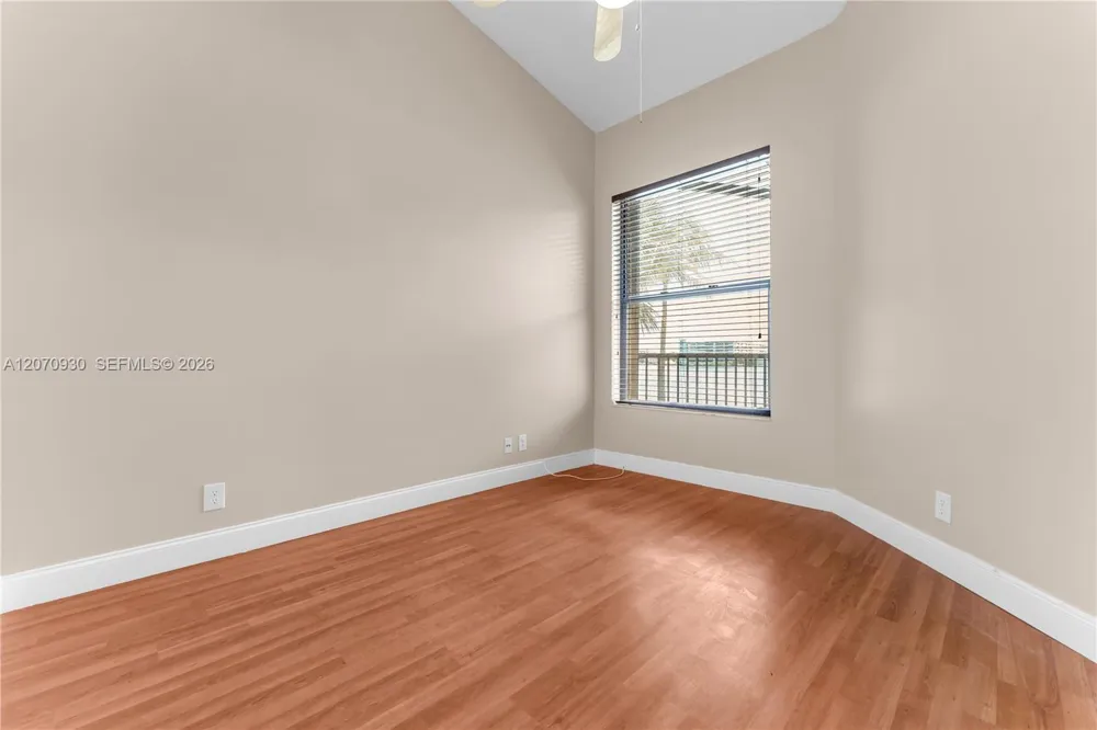 15563 Miami Lakeway N #204 Miami Lakes, FL 33014