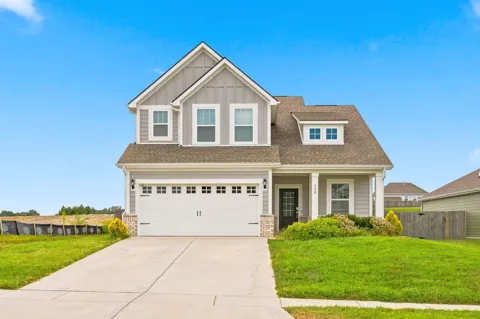 218 Goldfinch Rd