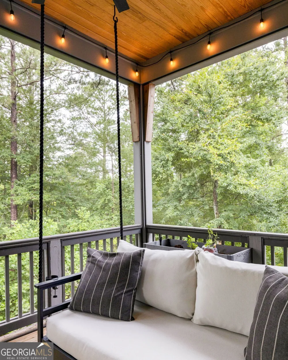 1120 Mado LOOP Chattahoochee Hills, GA 30268