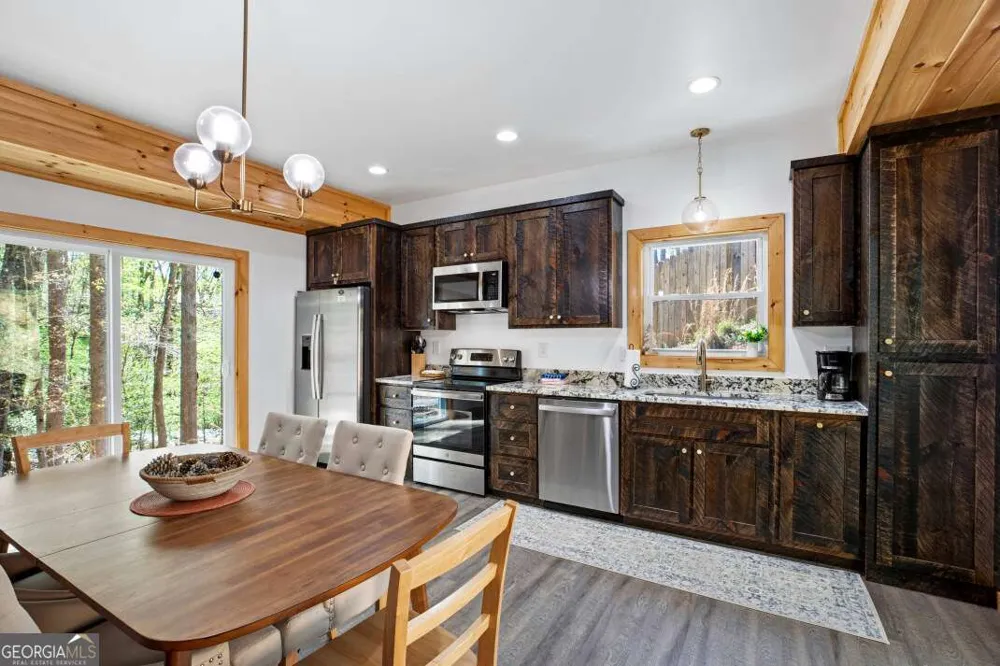 164 Echo LN Ellijay, GA 30540