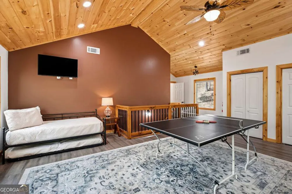 164 Echo LN Ellijay, GA 30540