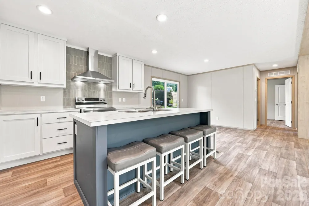 25 Caldwell Road Waynesville, NC 28786