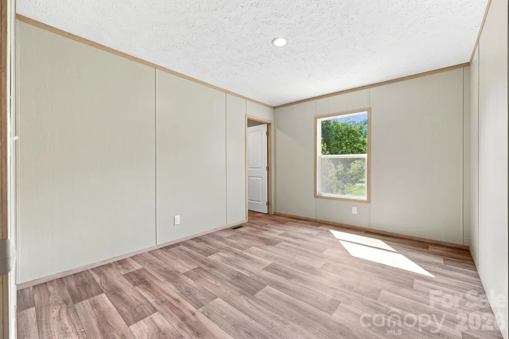 25 Caldwell Road Waynesville, NC 28786