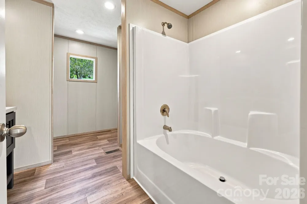 25 Caldwell Road Waynesville, NC 28786