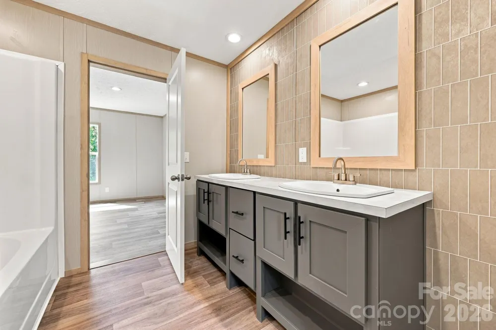 25 Caldwell Road Waynesville, NC 28786