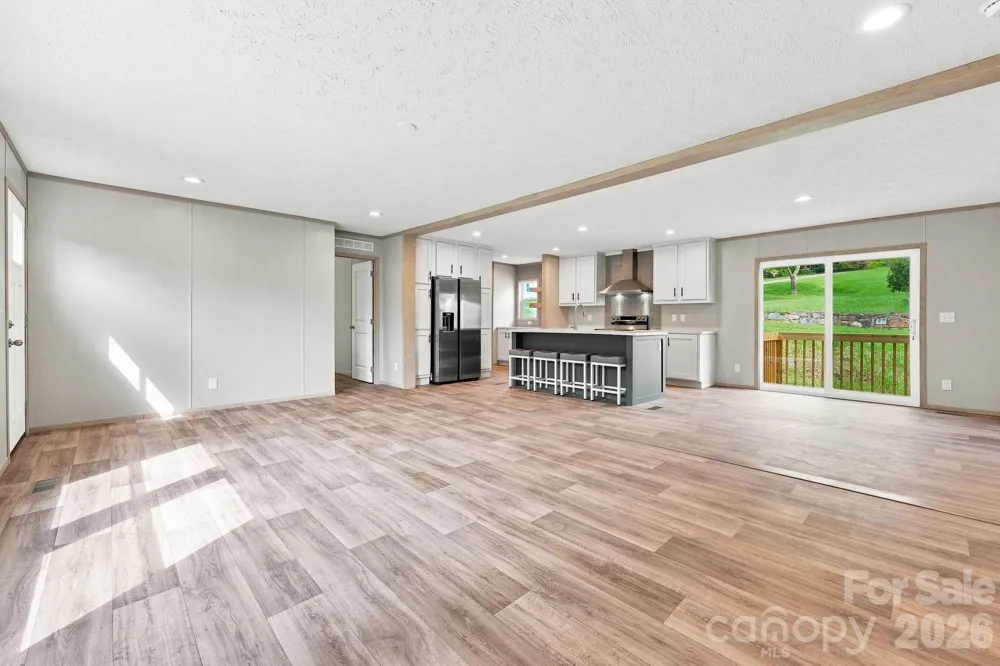 25 Caldwell Road Waynesville, NC 28786