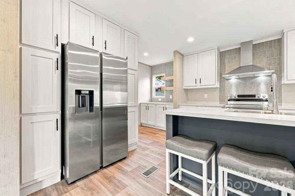 25 Caldwell Road Waynesville, NC 28786
