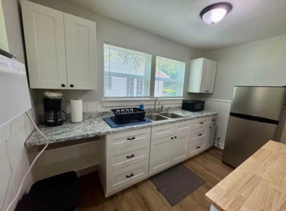 1210 Hogan Lane Bellmead, TX 76705