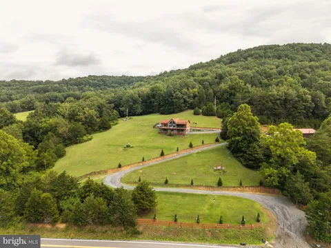11 CREST VIEW DRIVE