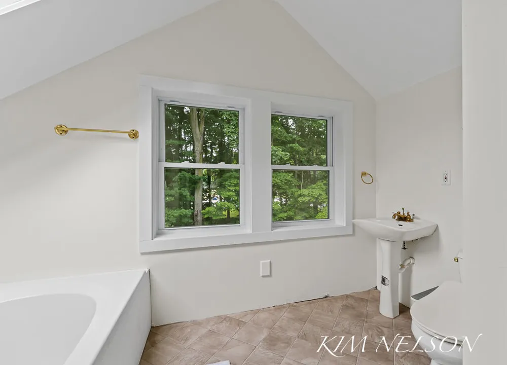 5275 Scenic Whitehall, MI 49461