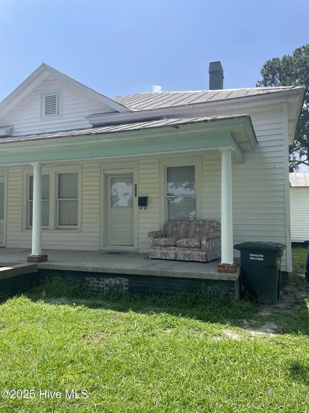 423 Snow Hill Street Ayden, NC 28513