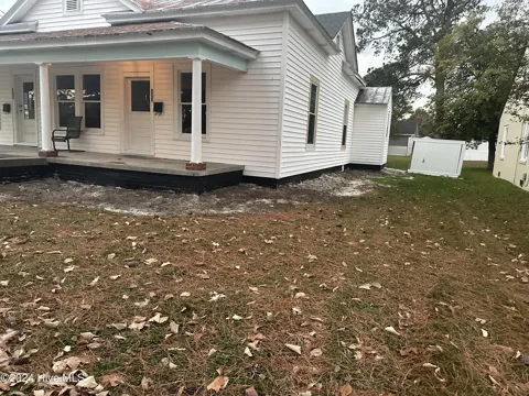 423 Snow Hill Street