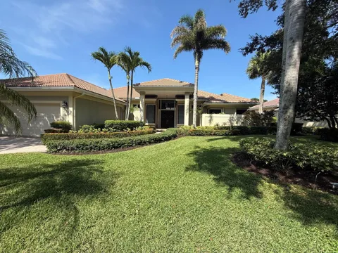115 RIVER DRIVE W