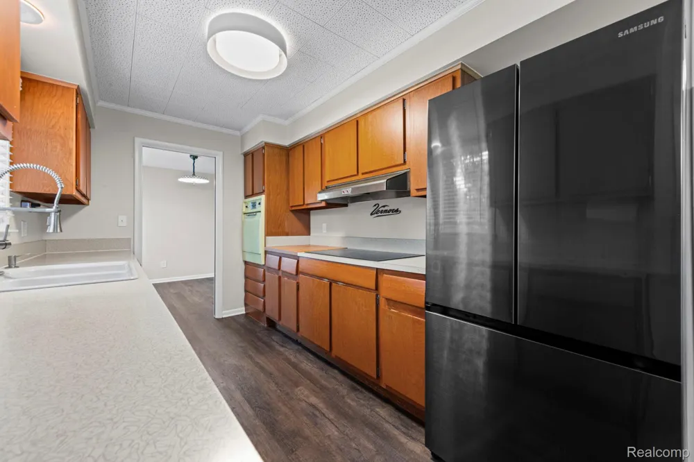 791 Robinhood Circle Bloomfield Hills City, MI 48304