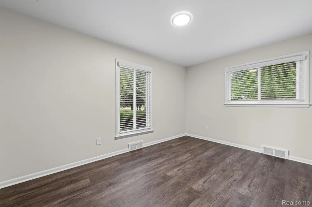 791 Robinhood Circle Bloomfield Hills City, MI 48304