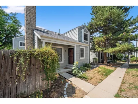 11825 E Cornell Circle