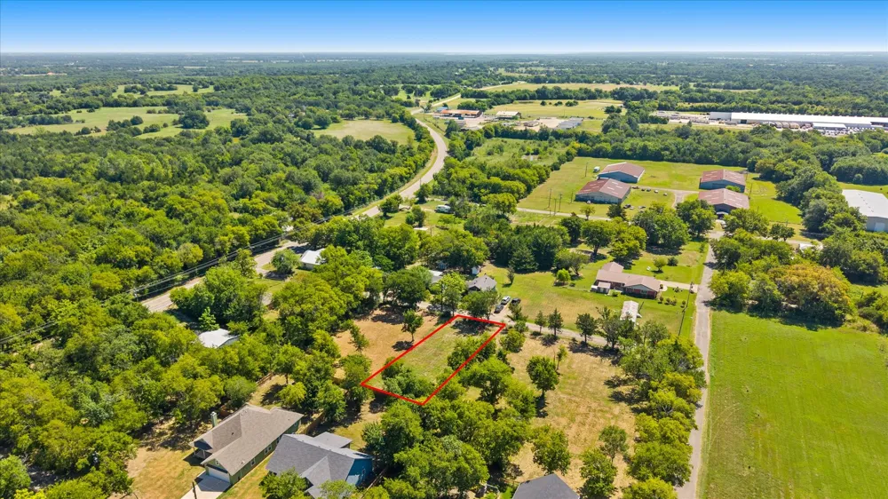 405 3rd Street Commerce, TX 75428