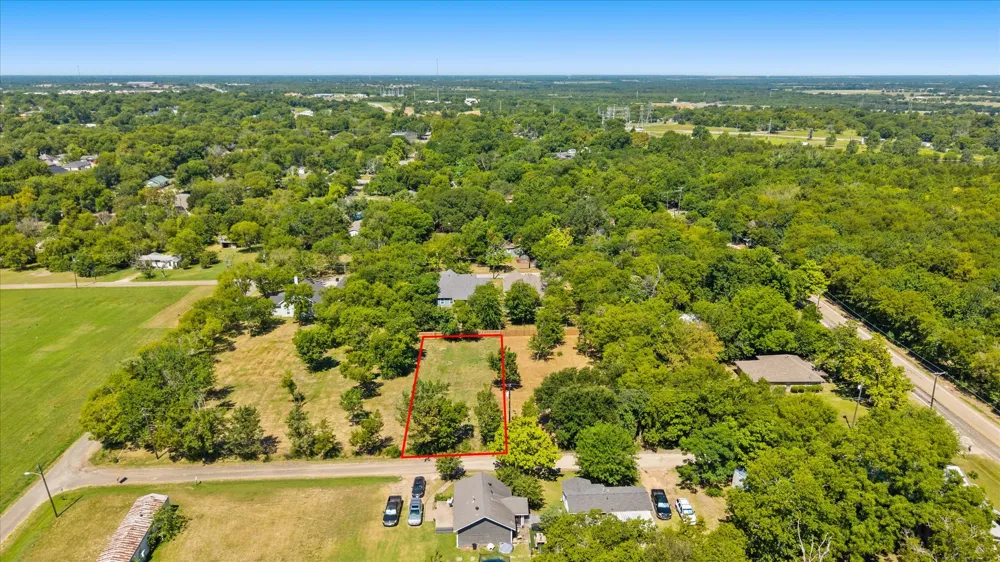 405 3rd Street Commerce, TX 75428