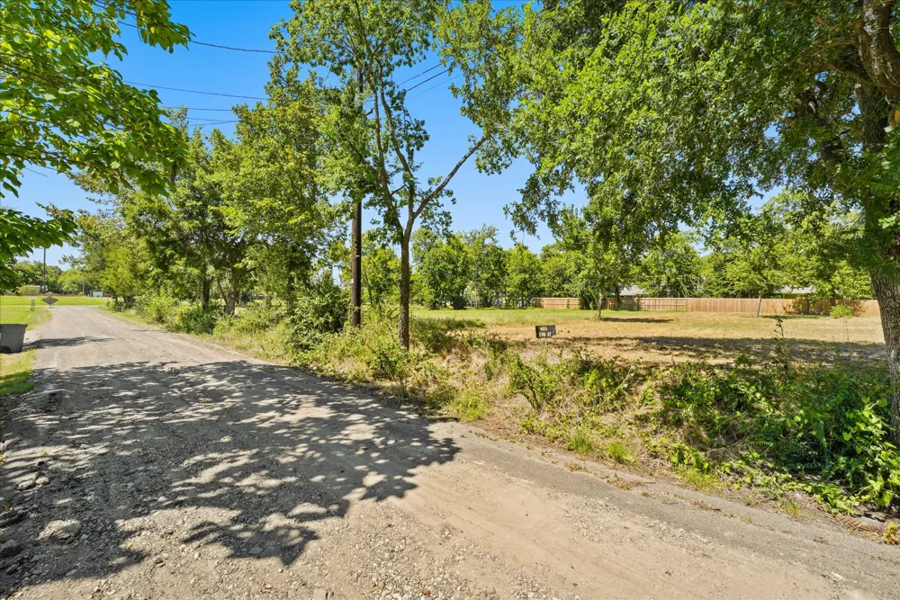 405 3rd Street Commerce, TX 75428