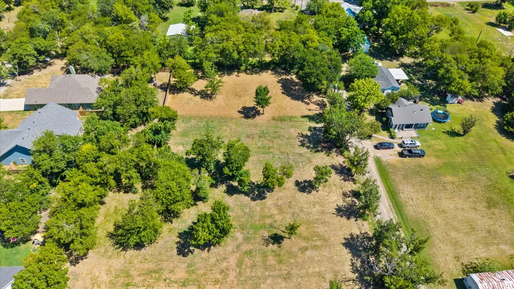 405 3rd Street Commerce, TX 75428
