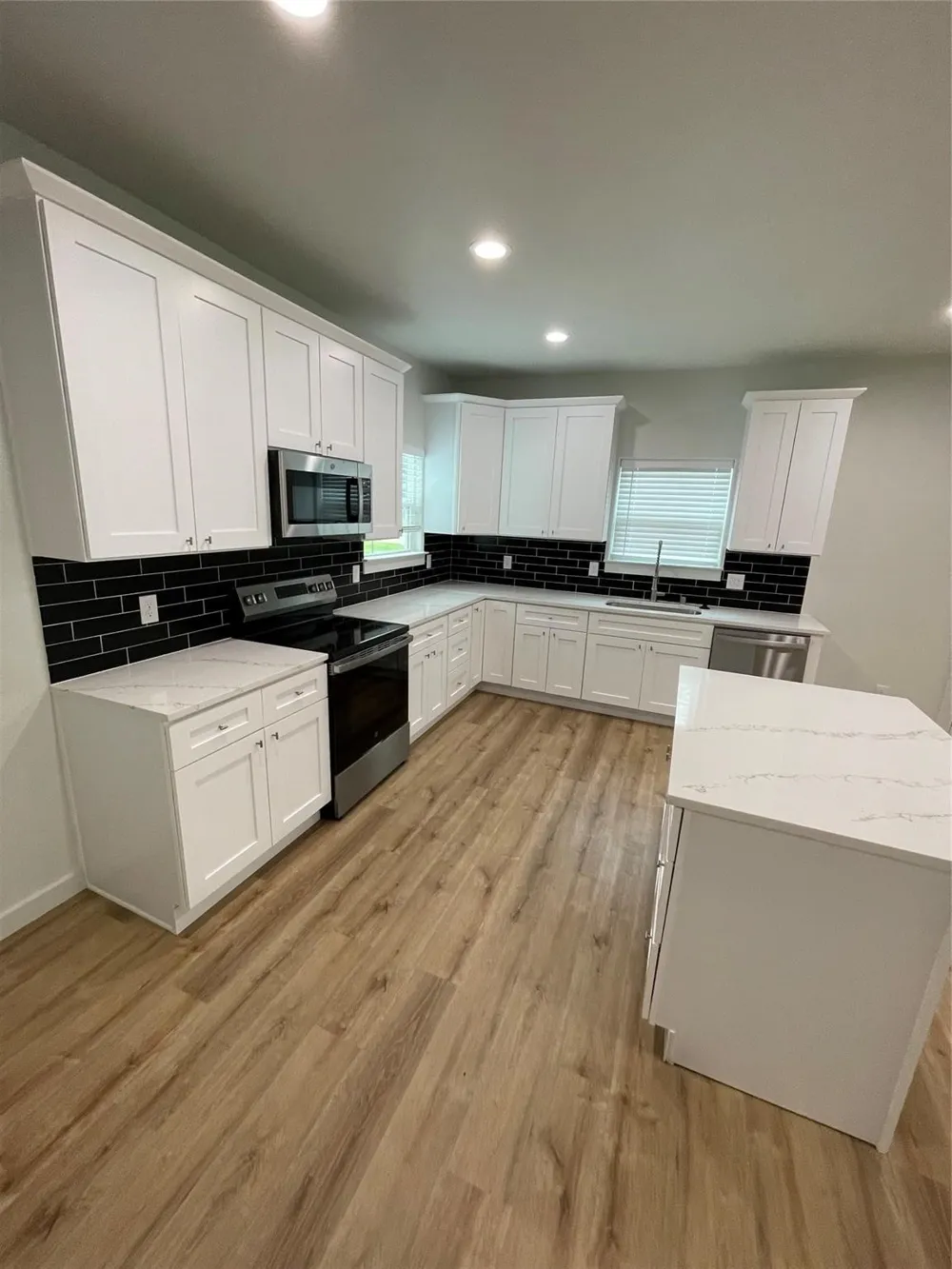 524 W Florence Street Denison, TX 75020