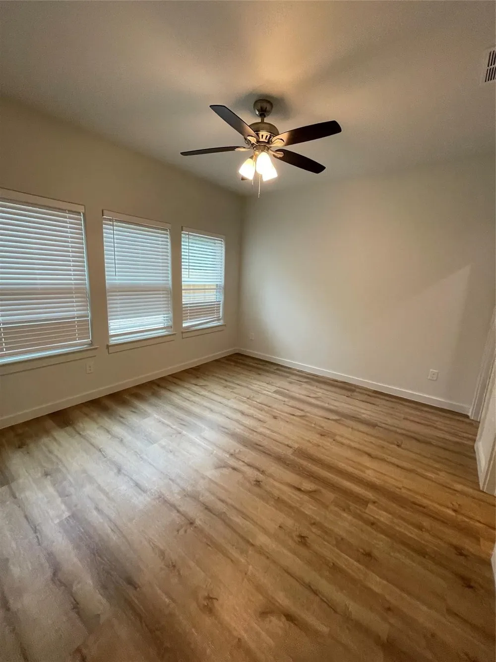524 W Florence Street Denison, TX 75020