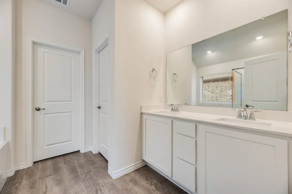 3206 Catoosa Lane Aubrey, TX 76227