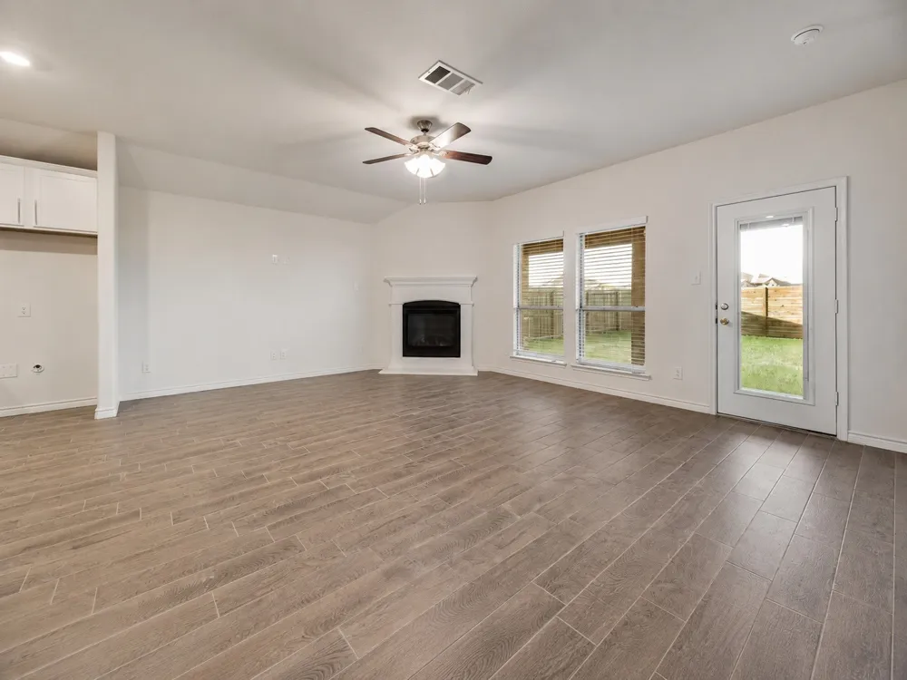 3206 Catoosa Lane Aubrey, TX 76227