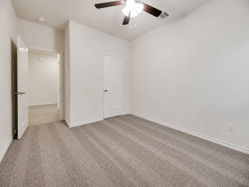 3206 Catoosa Lane Aubrey, TX 76227