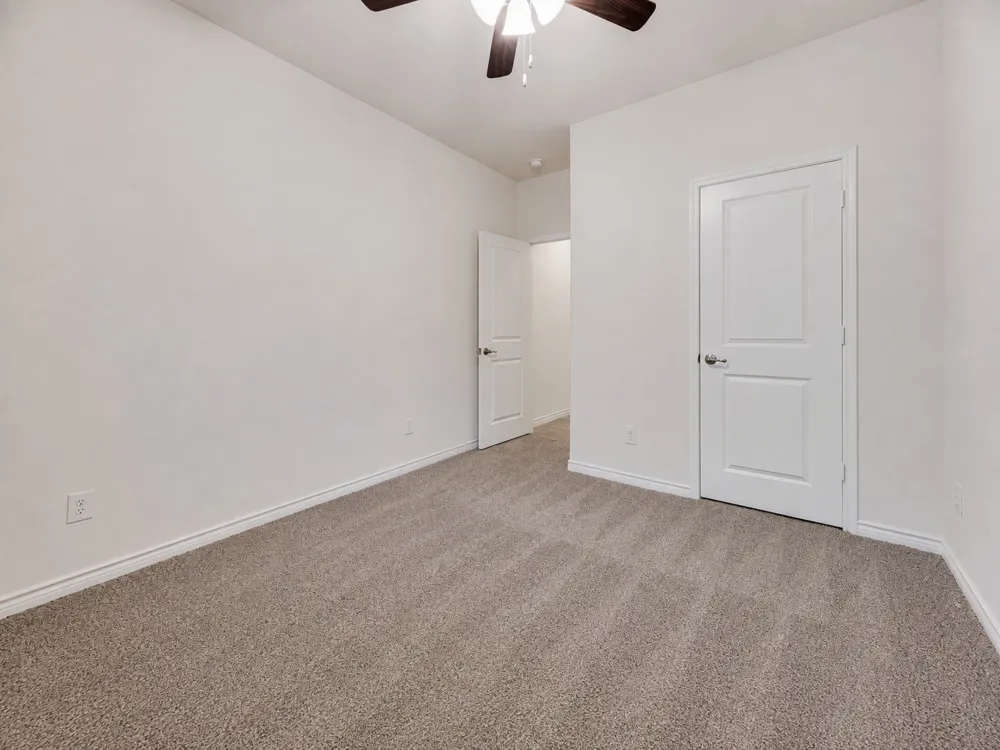 3206 Catoosa Lane Aubrey, TX 76227