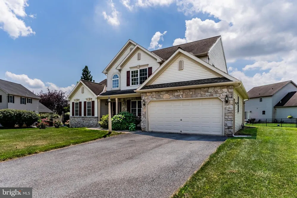 271 RED HAVEN ROAD Palmyra, PA 17078